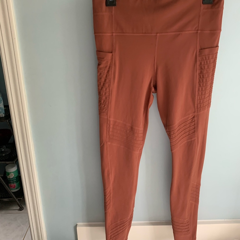 Athleta Salutation Moto tight - worn once